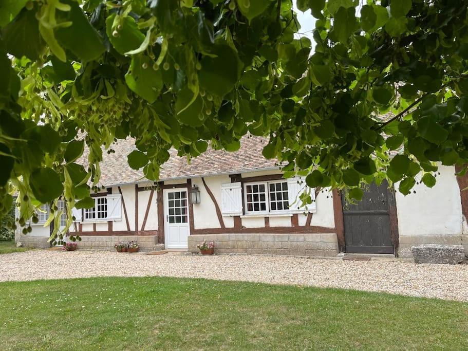 Le Colombage, Jolie Longere Pres De Giverny Eure Hardencourt-Cocherel Экстерьер фото
